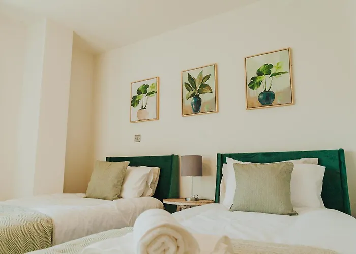 Апартаменти 2bed In Centre Лідс